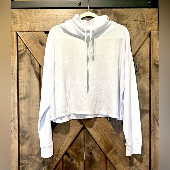 NWT Mono B White Waffle Knit Cowl Neck Pull Over Top - Picture 7 of 12
